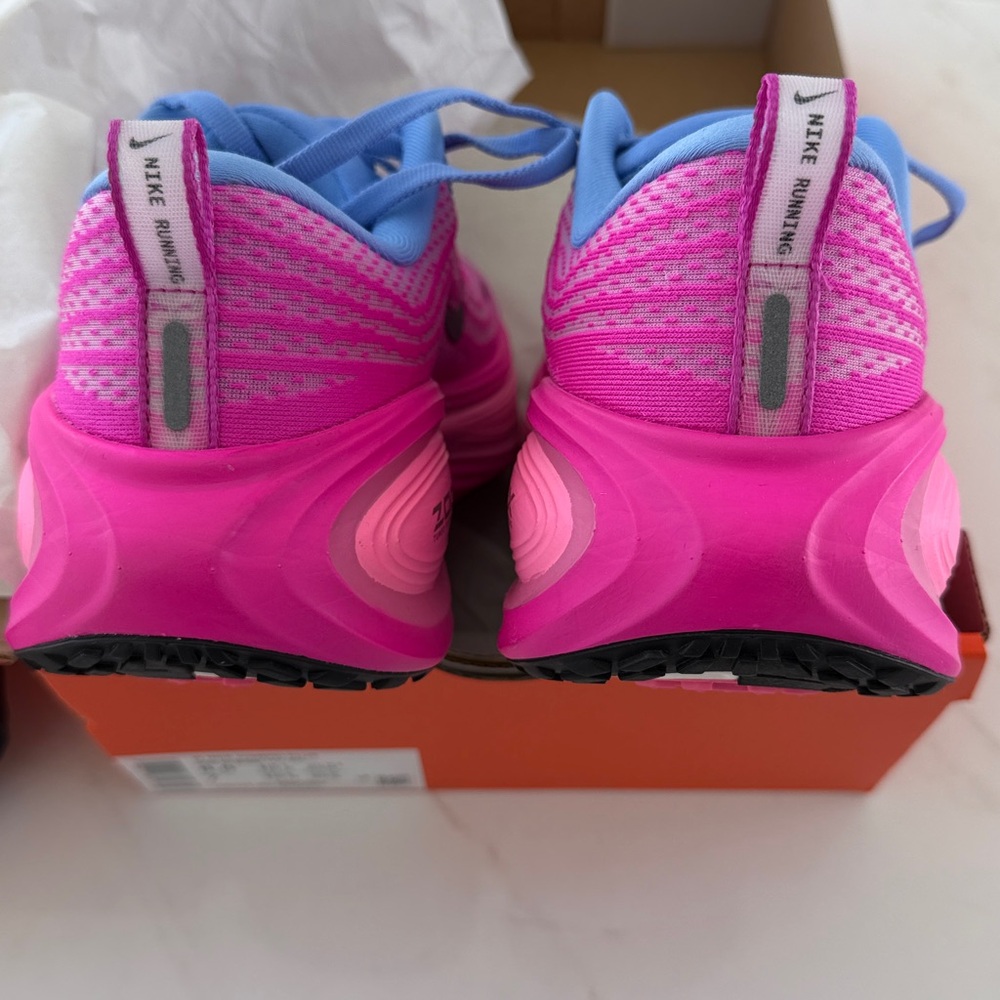 Nike Wmns Vomero Plus 'Royal Pulse Fire Pink' - Picture 5 of 7